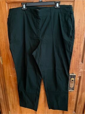 Hilary Radley Forest Green Women’s Pintuck Dress Pants - Tailored Straight Leg